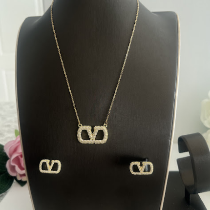 Gold plated necklace & earrings set with zircon stones