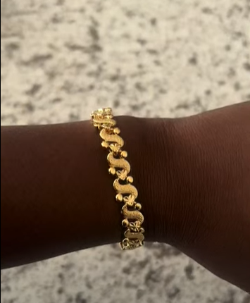 Gold plated "S" bracelet